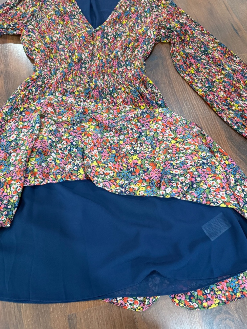 Boden V-Neck Plissé Midi Swirl Kate Middleton  Dress Size 2R - Picture 7 of 9